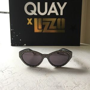 New Limited Edition Quay x LIZZO “Totally Buggin”